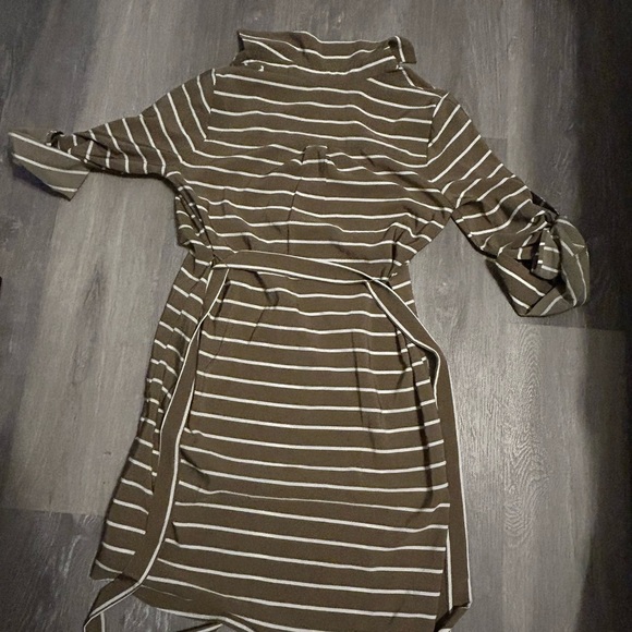 Olive green and white dress - Picture 5 of 5